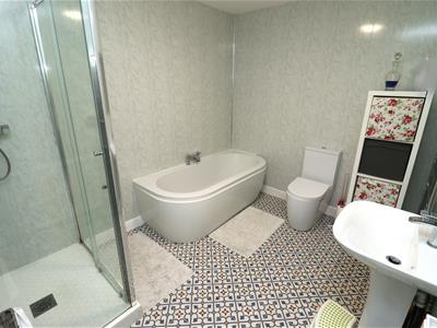 Picture 18